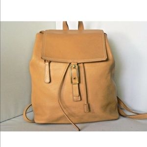 COACH BACKPACK (EUC)